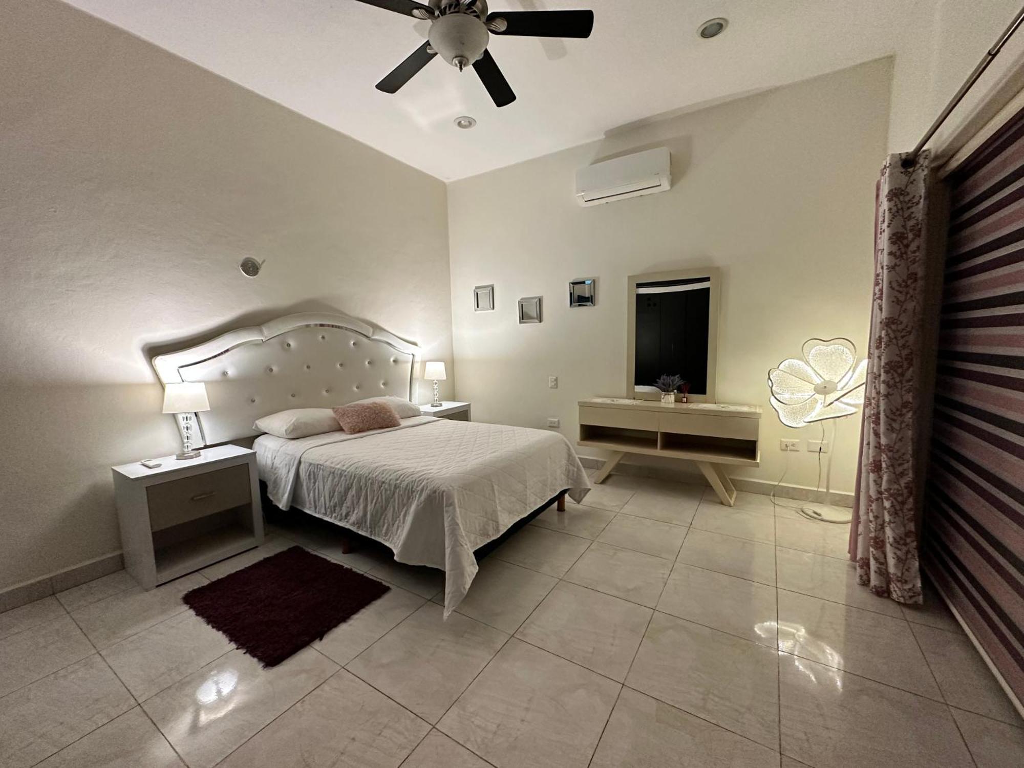 Casa Sasha'S Mini Palace Канкун Экстерьер фото